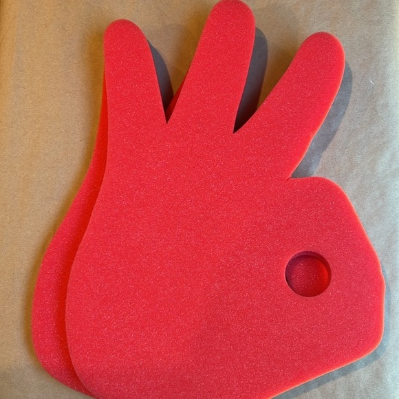 Atlanta Hawks set of 2 foam fingers - Picture 4 of 4